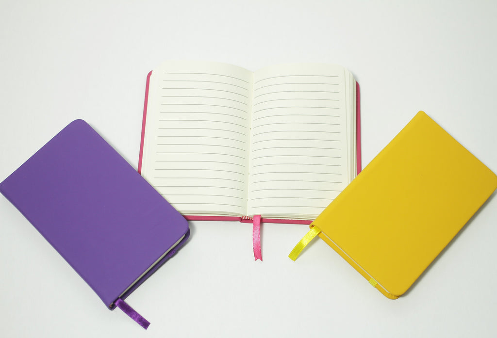 2x Cutii cu 25x Notebooks cu Elastic - A6 - Mov