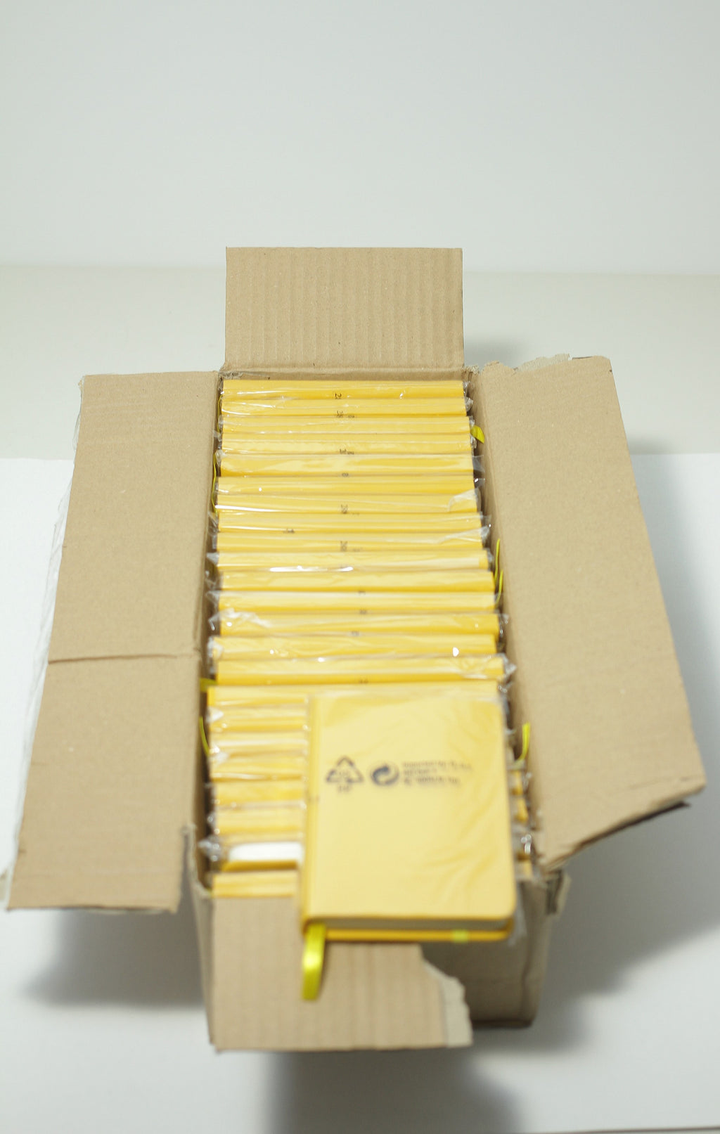 2x Cutii cu 25x Notebooks cu Elastic - A6 - Galben